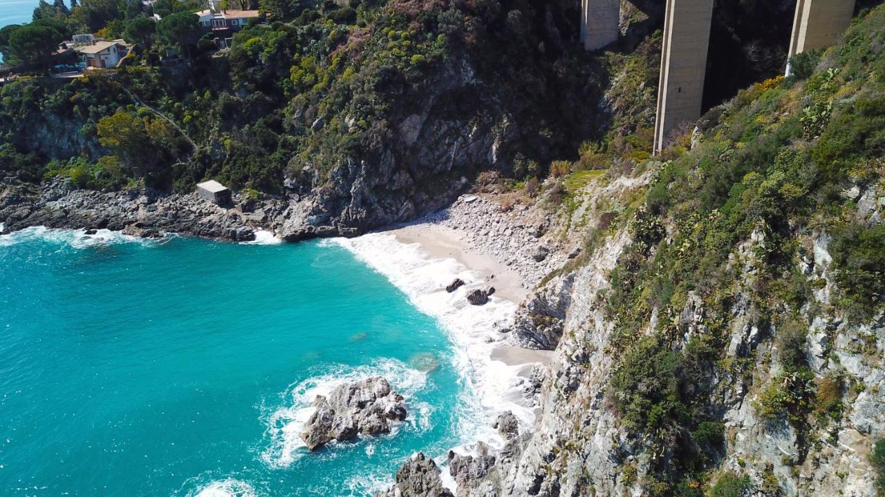 Appartamento Affaccio Sul Mare, Baia Di Copanello Dış mekan fotoğraf